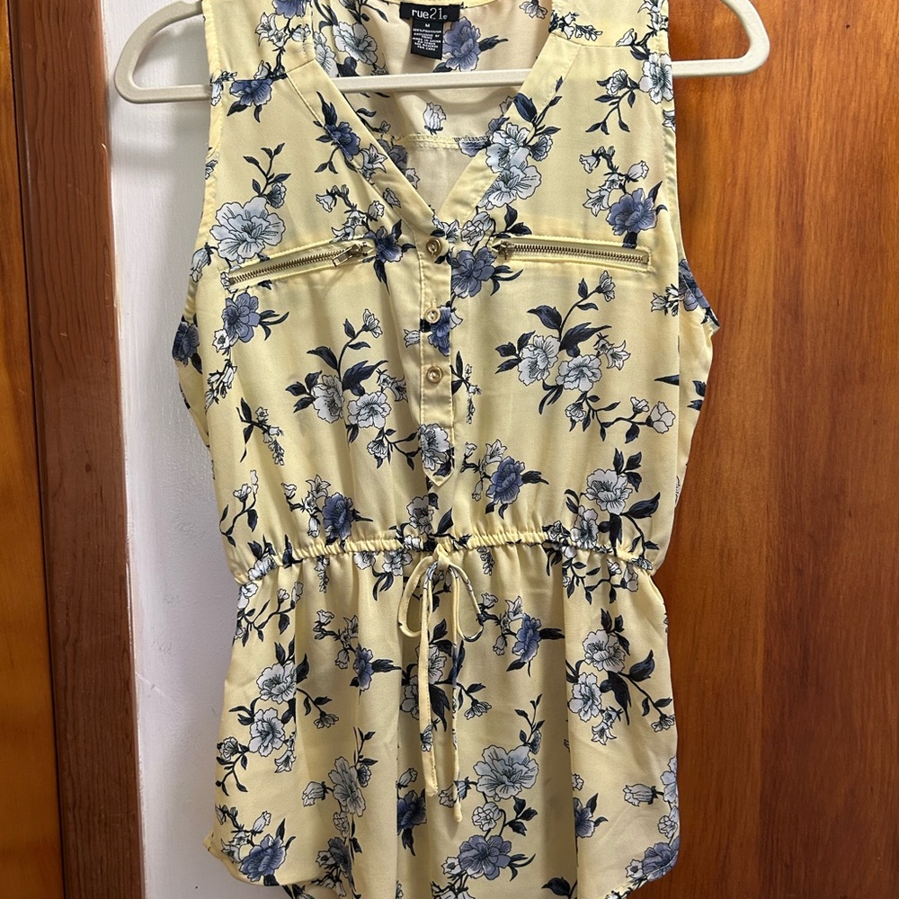 Rue21 Yellow Floral Drawstring V-Neck Sleeveless Tank